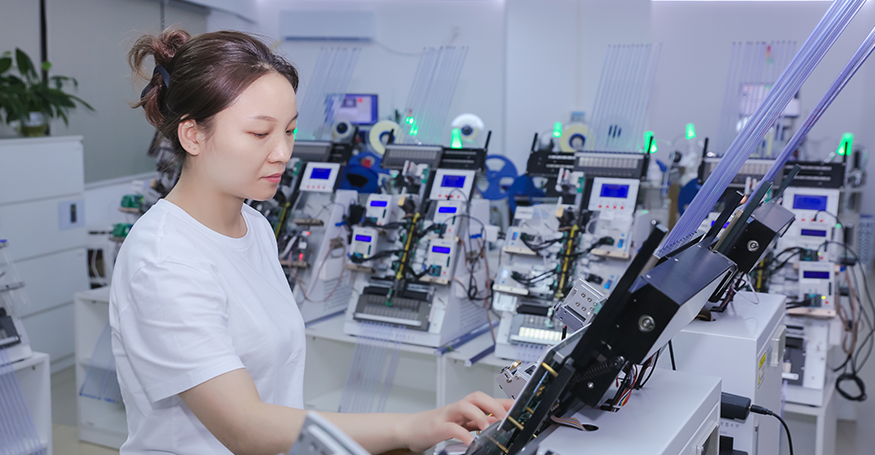 思泽远烧录房 思泽远烧录房